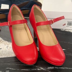 Dream Pairs Red Mary Jane Heels